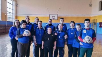 Кпыльским ТЦСОН организована спортландия «Сильные, смелые, ловкие» для молодых людей, посещающих отделение социальной реабилитации, абилитации.
