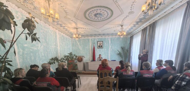 В аг.Семежево прошло очередное занятие в «Школе социального работника».